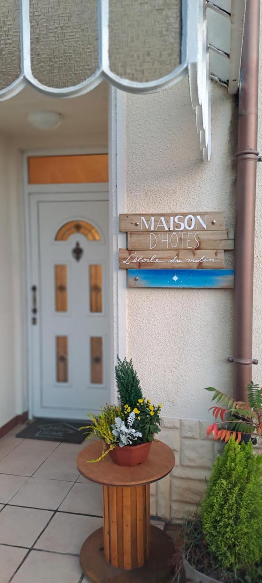 L'Etoile Du Matin Panzió Terville Kültér fotó